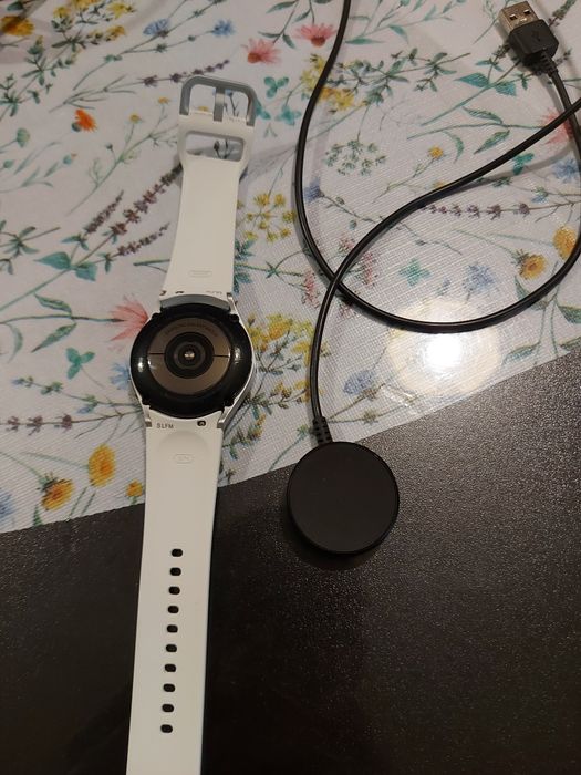 Смарт часовник Galaxy watch 4 40мм