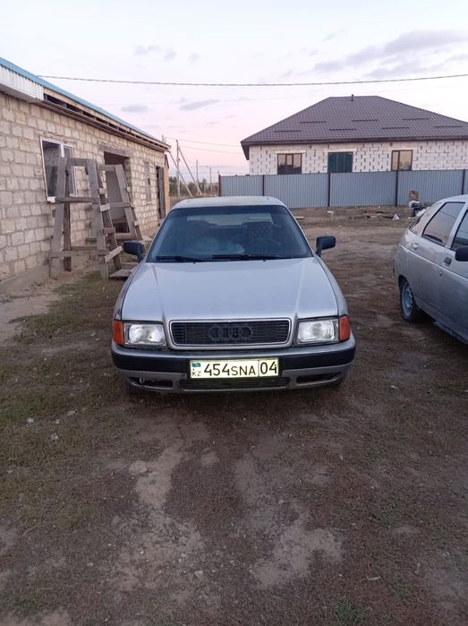 Ауди б4 Сатылады