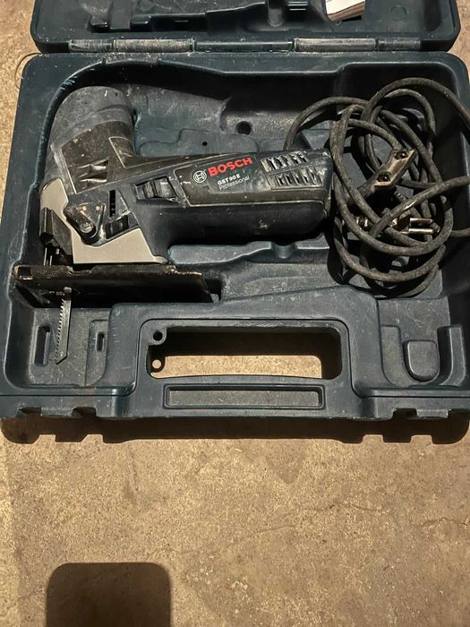 Ferastrau vertical 650 W | Bosch GST90E