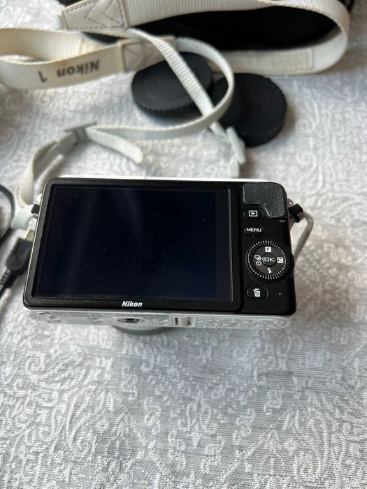 Aparat foto video Nikon 1 S1