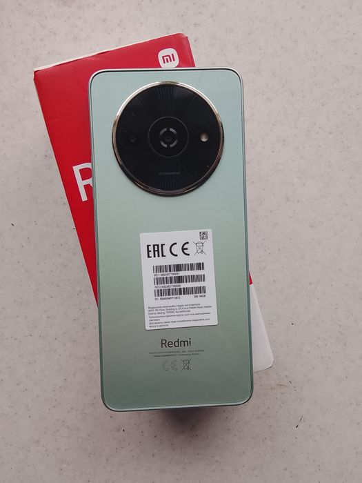 Продам новый телефон Xiaomi A3