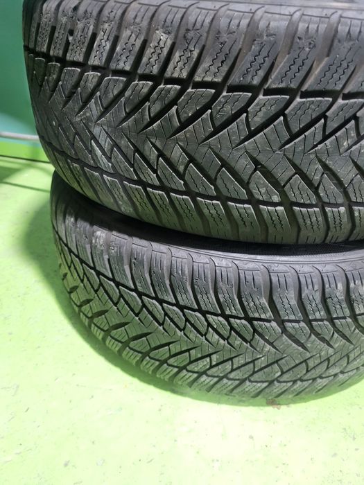 3 бр зимни 225/45/17 Goodyear Runflatt
