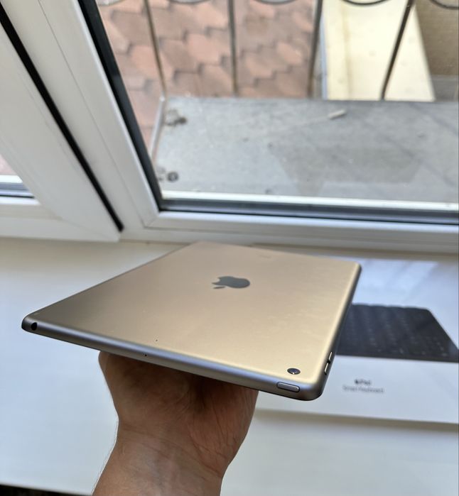iPad 9 Gray 64GB +Smart Keyboard