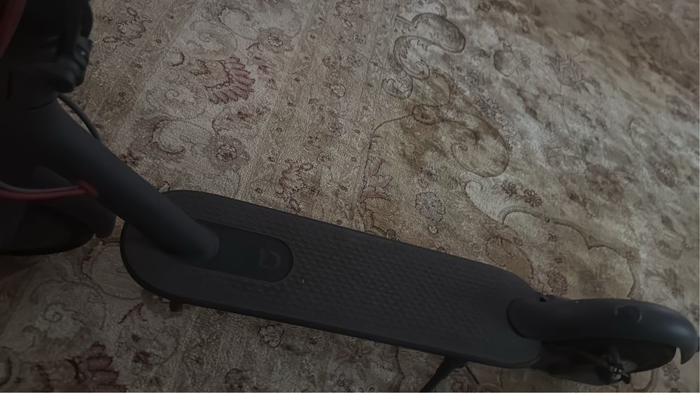 Электросамокат Xiaomi M365