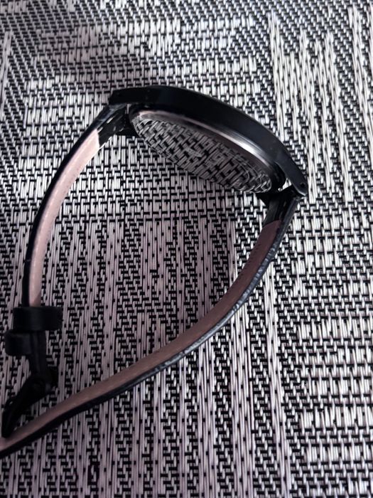 Часовник Paul Mcneal