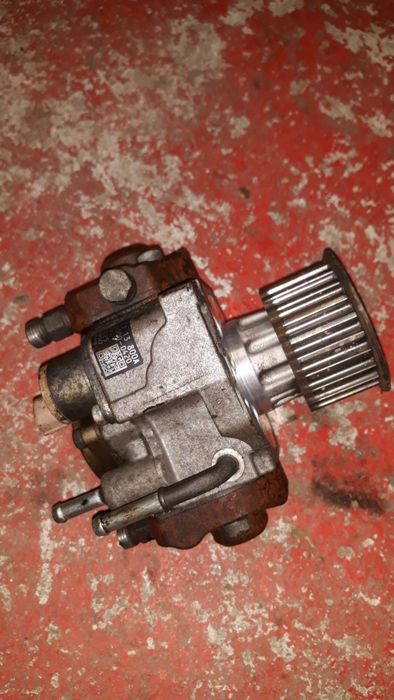 Pompa injectie mazda 6