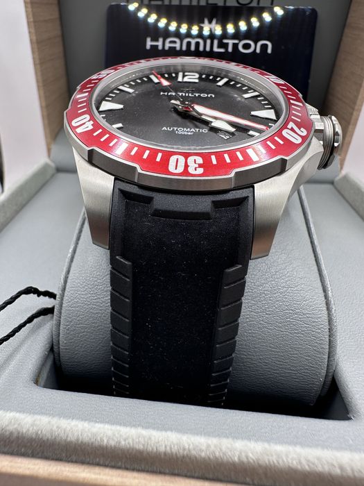 *Чисто Нов* Hamilton  Kahaki Navy Frogman Titanium