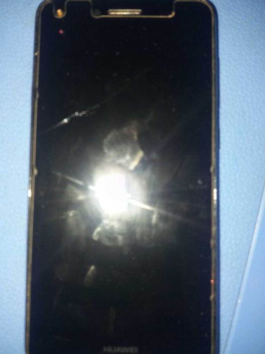 телефон марка huawei