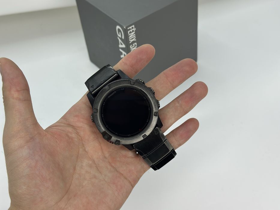 Смарт часы Garmin fenix 5