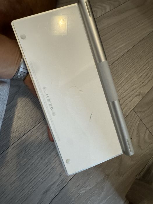 Tastatura apple bluetooth