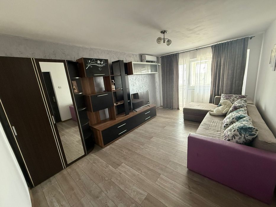 Inchiriez apartament cu 2 camere
