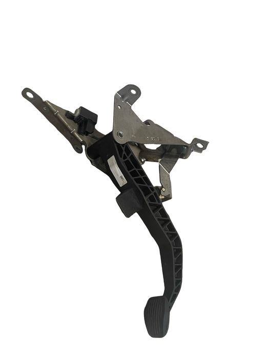 Pedala De Ambreiaj Volvo V40 Hatchback 525, 526 2012 - > 1.6D