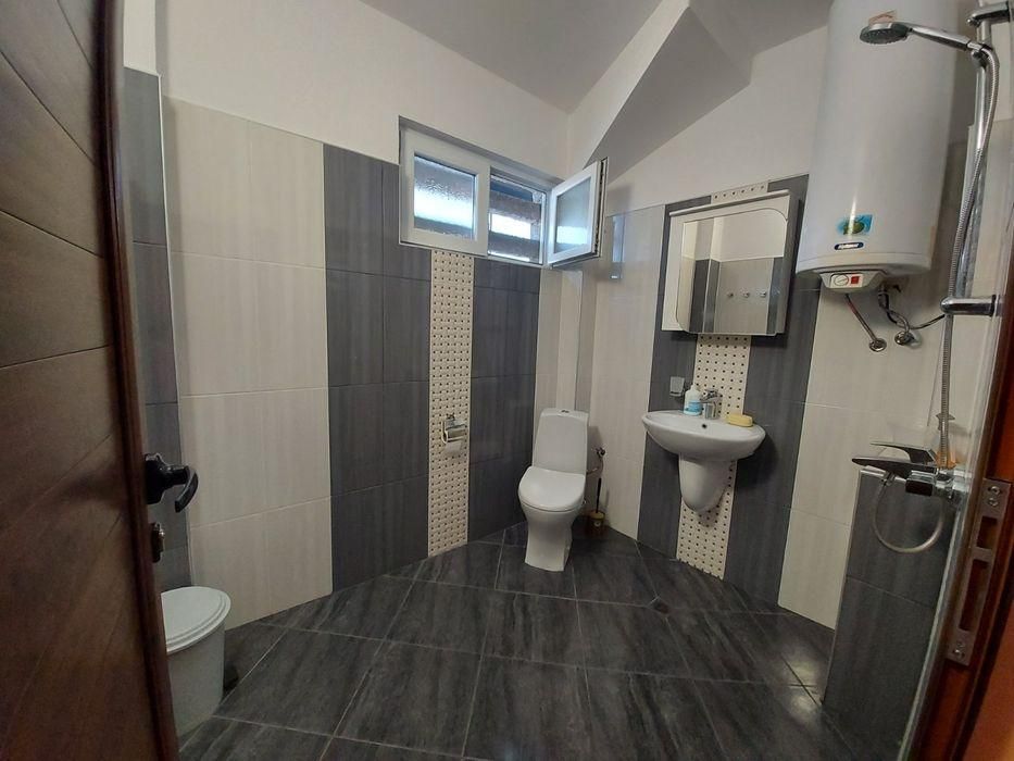 Дава се под наем Тристаен апартамент в Варна, Чайка - 72 кв.м за 498.27 € - Снимка #4