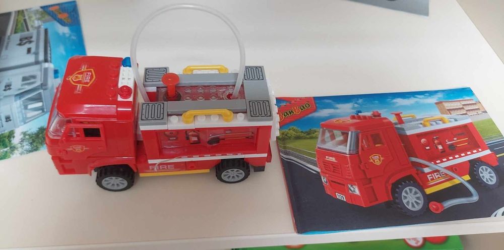 Lot jucarii copii - masina cu sunete, jocuri cu Lego