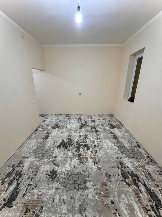 Чирчик шахар 4 м/р 2х Нархи 25.500$ Бош толов ва паспорт бн Ипотека