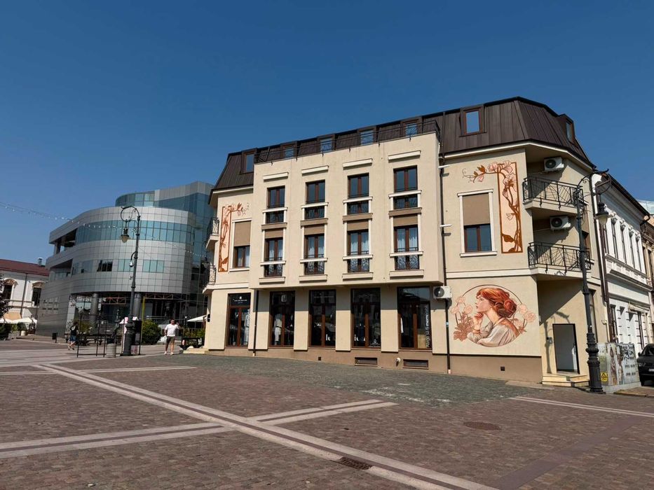 Spațiu comercial ~85 mp | Piața Frații Buzești | Centrul Vechi