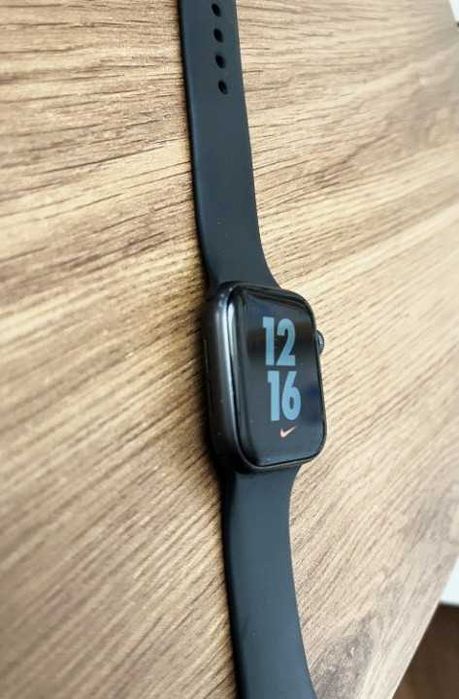 Apple Watch SE 5 в Гаранция