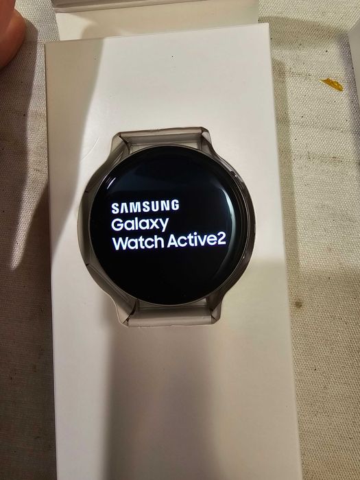 Samsung galaxy Watch active 2 LTE LSM-R825FSSAAUT