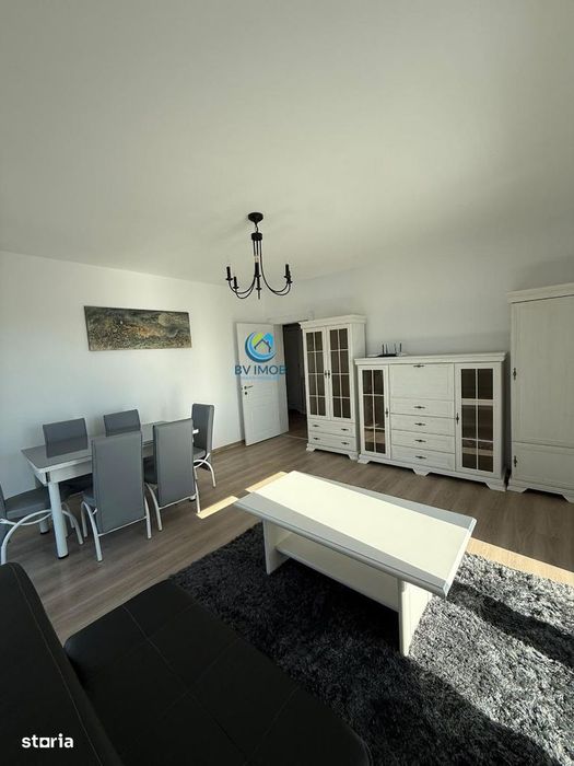Inchiriem Apartament 3 Camere, Modern, Decomandat, Cristian