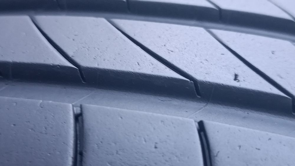 215/65/17 Michelin Дот 1223