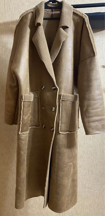 Дублёнка оверсайз женская.