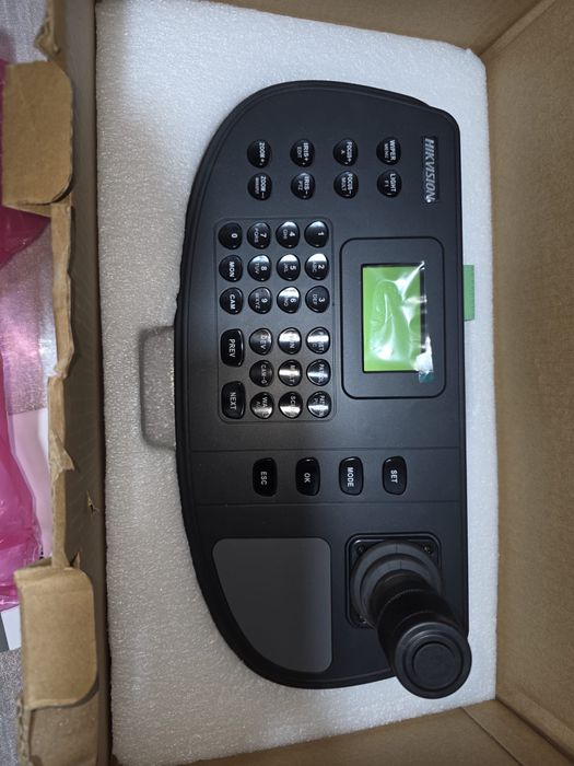 Controller cu joystick Hikvision DS-1200KI, RS-232, RS-422, RS-485, RJ45. Tastatura Hikvision DS-1200K