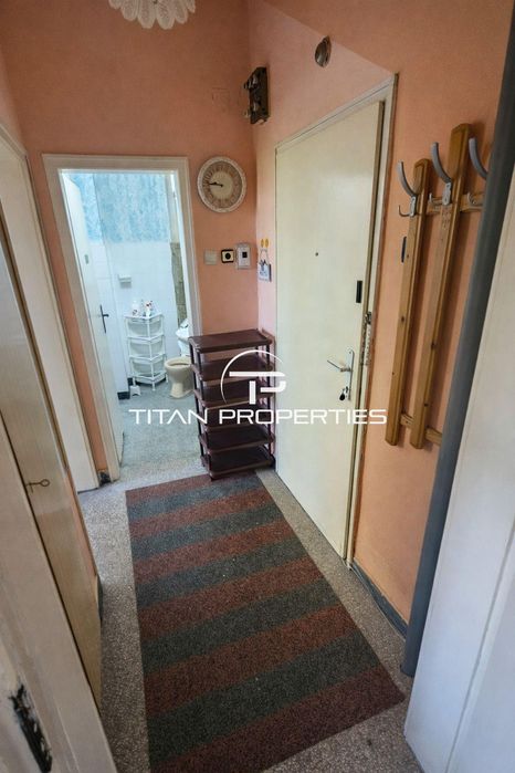 Двустаен апартамент за продажба в кв. Кършияка