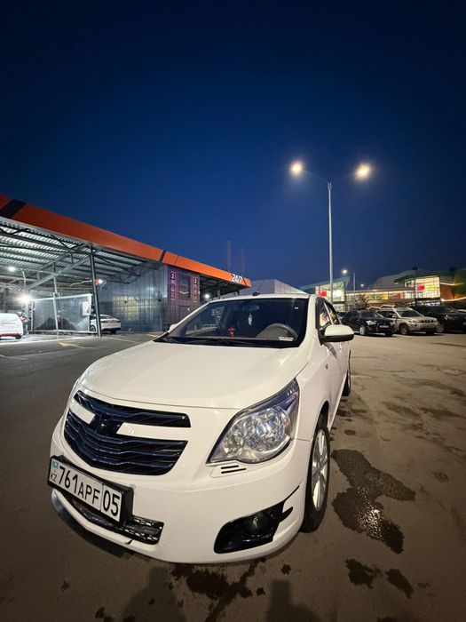 Автомобиль коболт