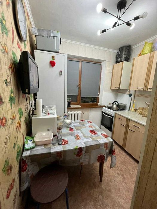 Продам 2х комн кв Электрон