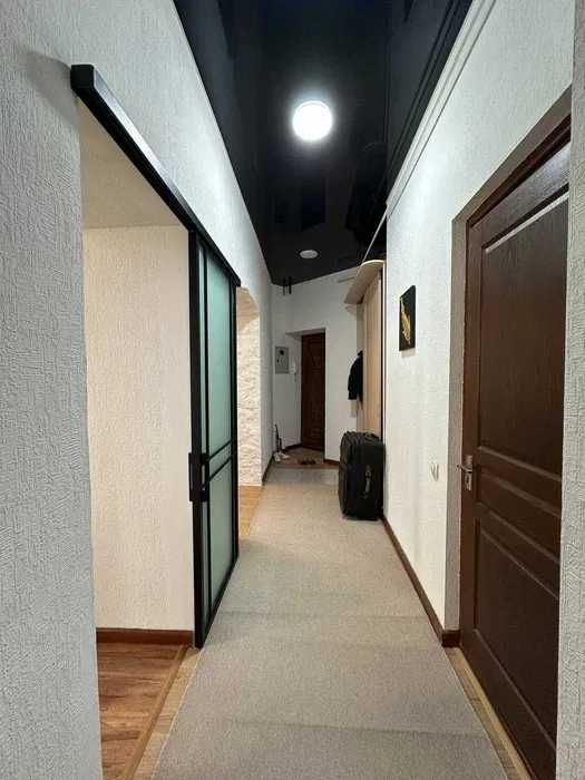 Цена понижена! Мирабад-р. 2 ком кв в хорошем состояние продается ID8