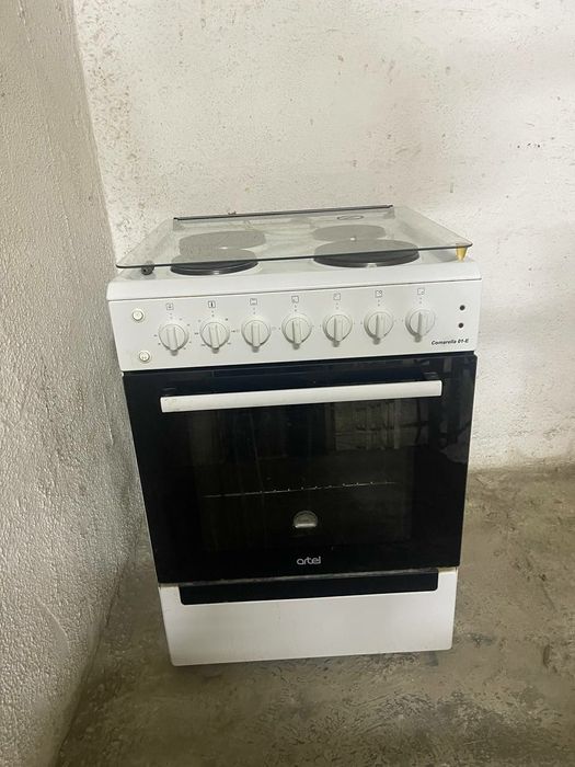 Продается плита Артель