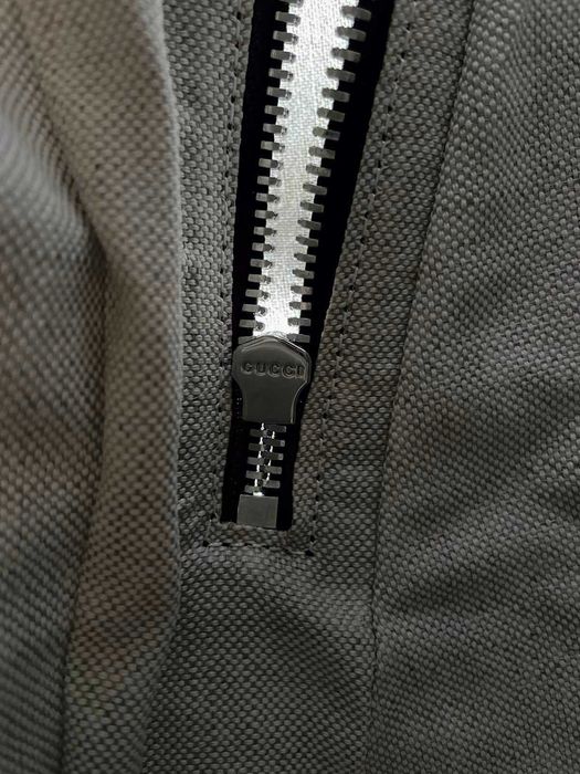 Gucci Черна Раница Релефна Естествена Перфорирана Кожа Гучи Автентична