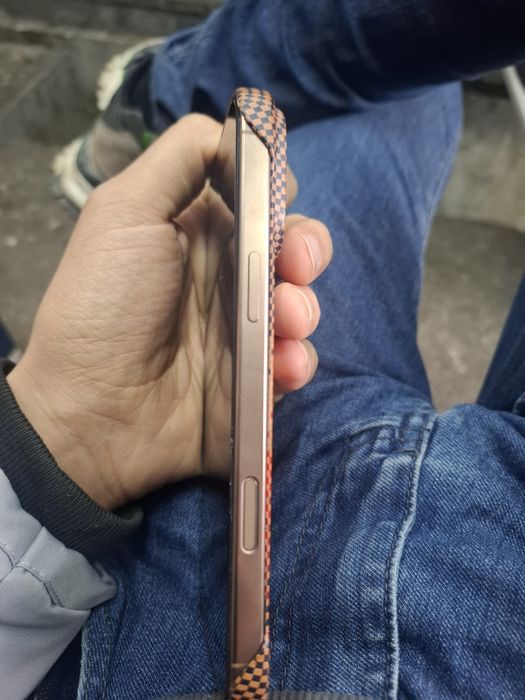 Iphone 16 max 256gb dessert