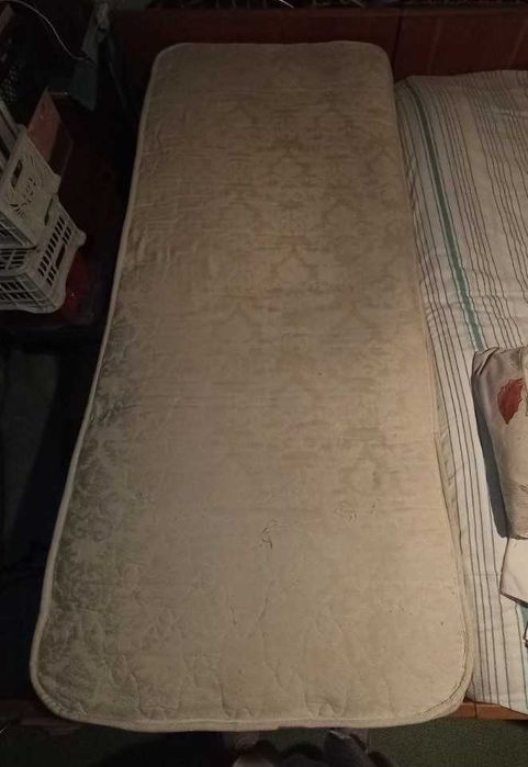 Продам ортопедический матрас односпальный