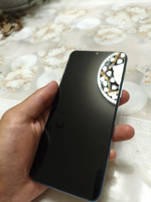 Vivo Y53s телефон