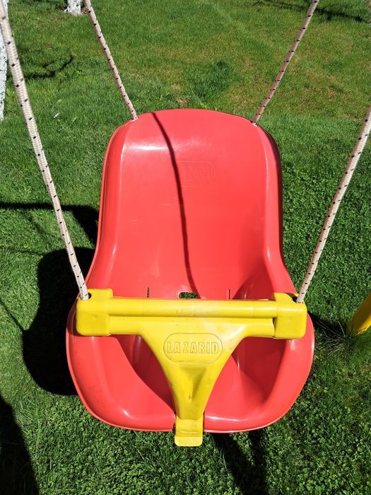 Продавам 2 бр.  детски люлки