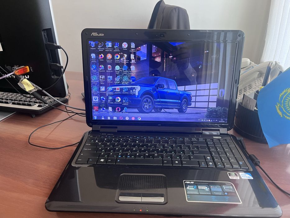 Продается ноутбук asus