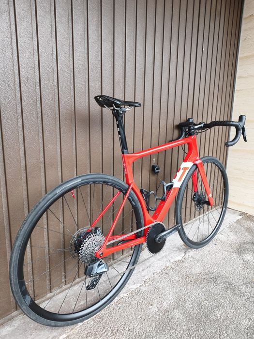 3T Strada Team Disc 2020 Carbon 57 L