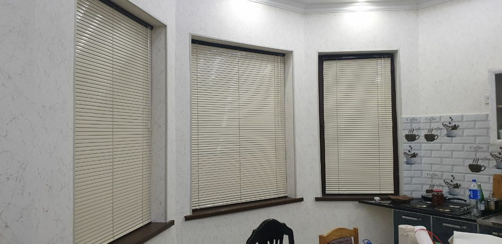 jalyuzi jaluzi jalyuzi optim pardalar karnizlar maskitniy setka