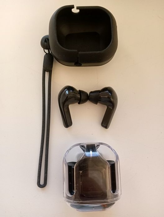 Беспроводные наушники