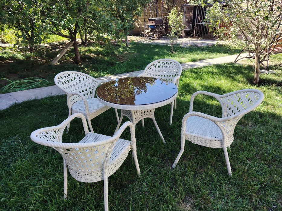 Продам мебель садовую