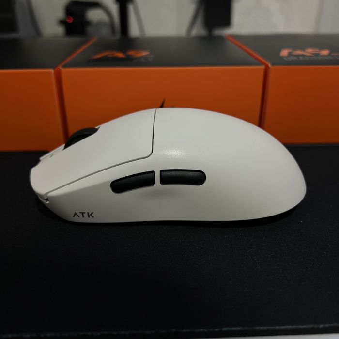 Топовая игровая мышка ATK A9