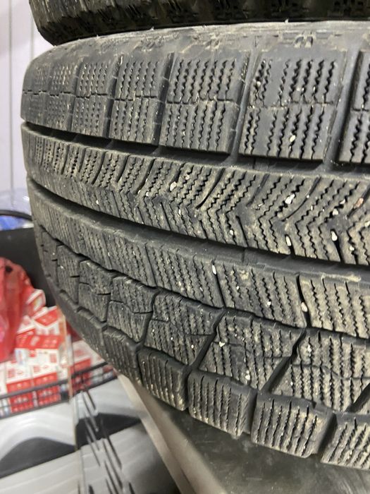 Продам шину для мерседес s500.