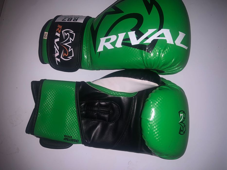 перчатки боксерские rival