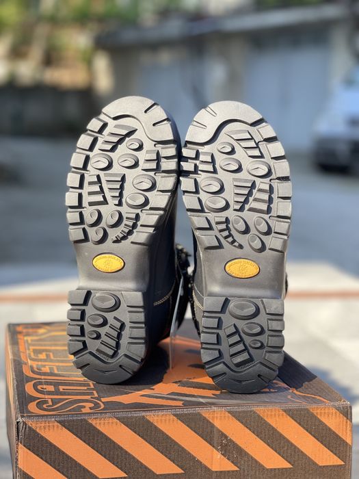 Работни обувки с метално бомбе LYTOS | ARBESKO - 39|40 номер