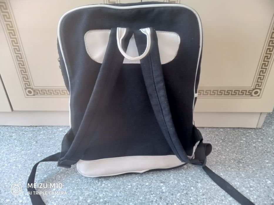 Продам школьные рюкзаки