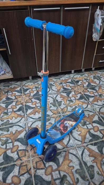 Самокаты детские.