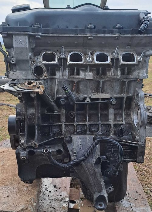 Двигател за части за BMW E 90 320 2.0I 150к.с