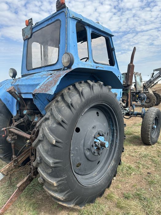 Трактор мтз 80  90г