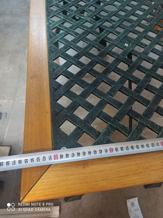 Нова чугунена маса за градина